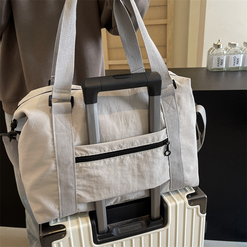 Torby podróżne, torby na basen – Women Bags Coach recenzja i cena
